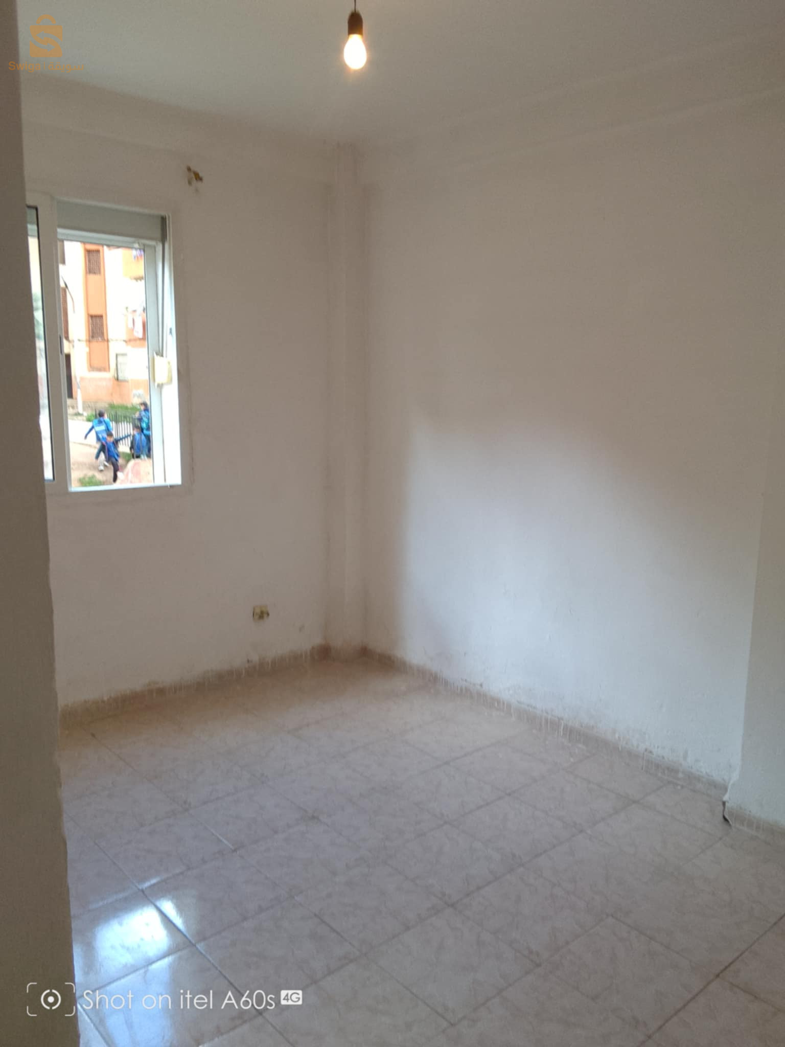 متوفر شقة صوصيال الطابق الاول للبيع بحي سي مصطفى ولاية بومرداس. 320مليون... ٠0662832173