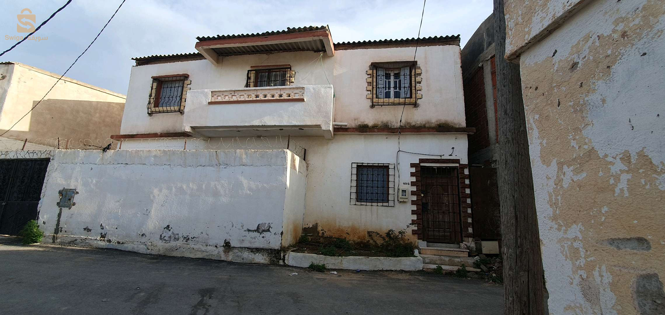 villa pied dans l'eau