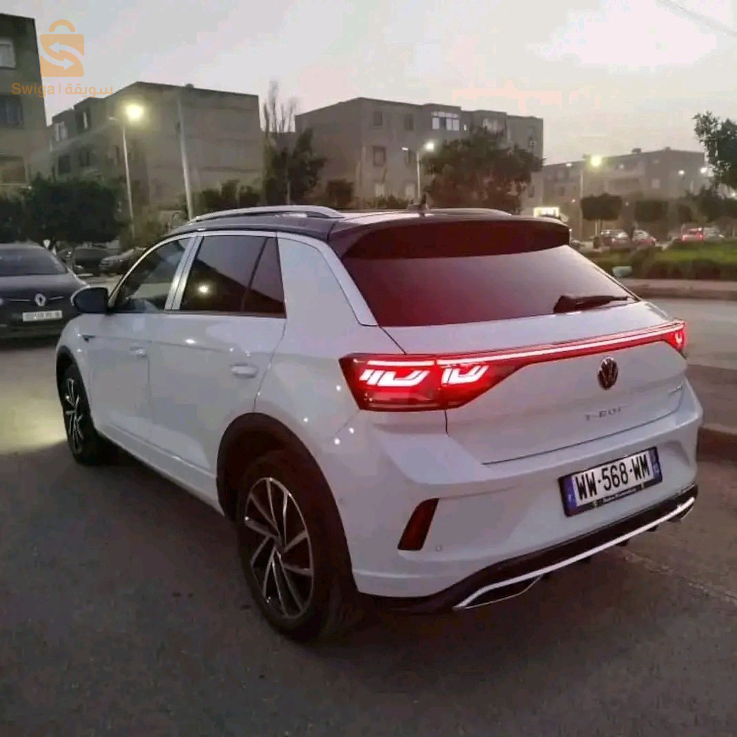 Volkswagen T_ROC 2025 43 MILA