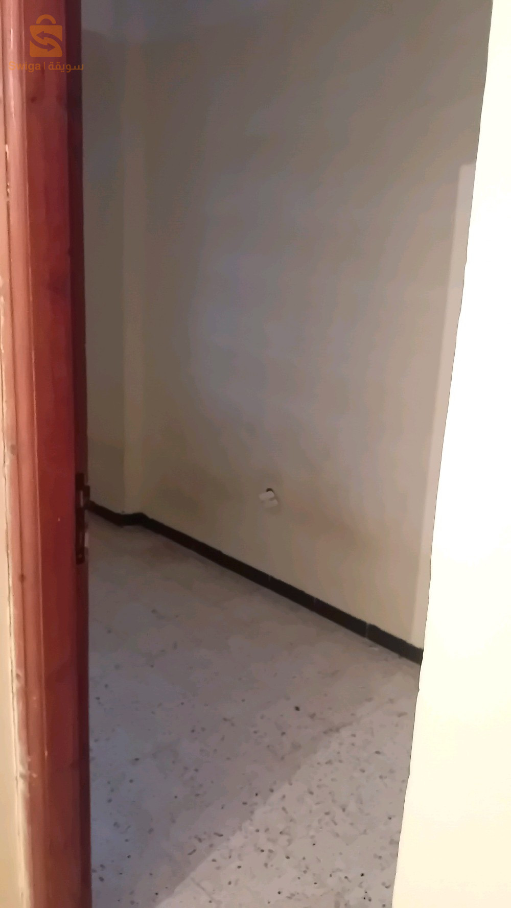 منزل للكرائ في الطابق الخامس