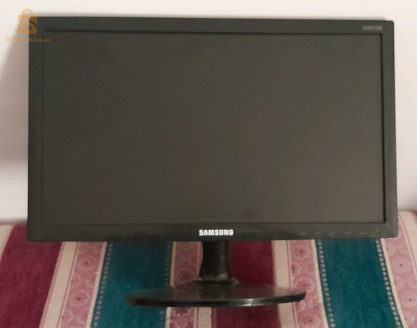 ecran samsung 19pouces d300