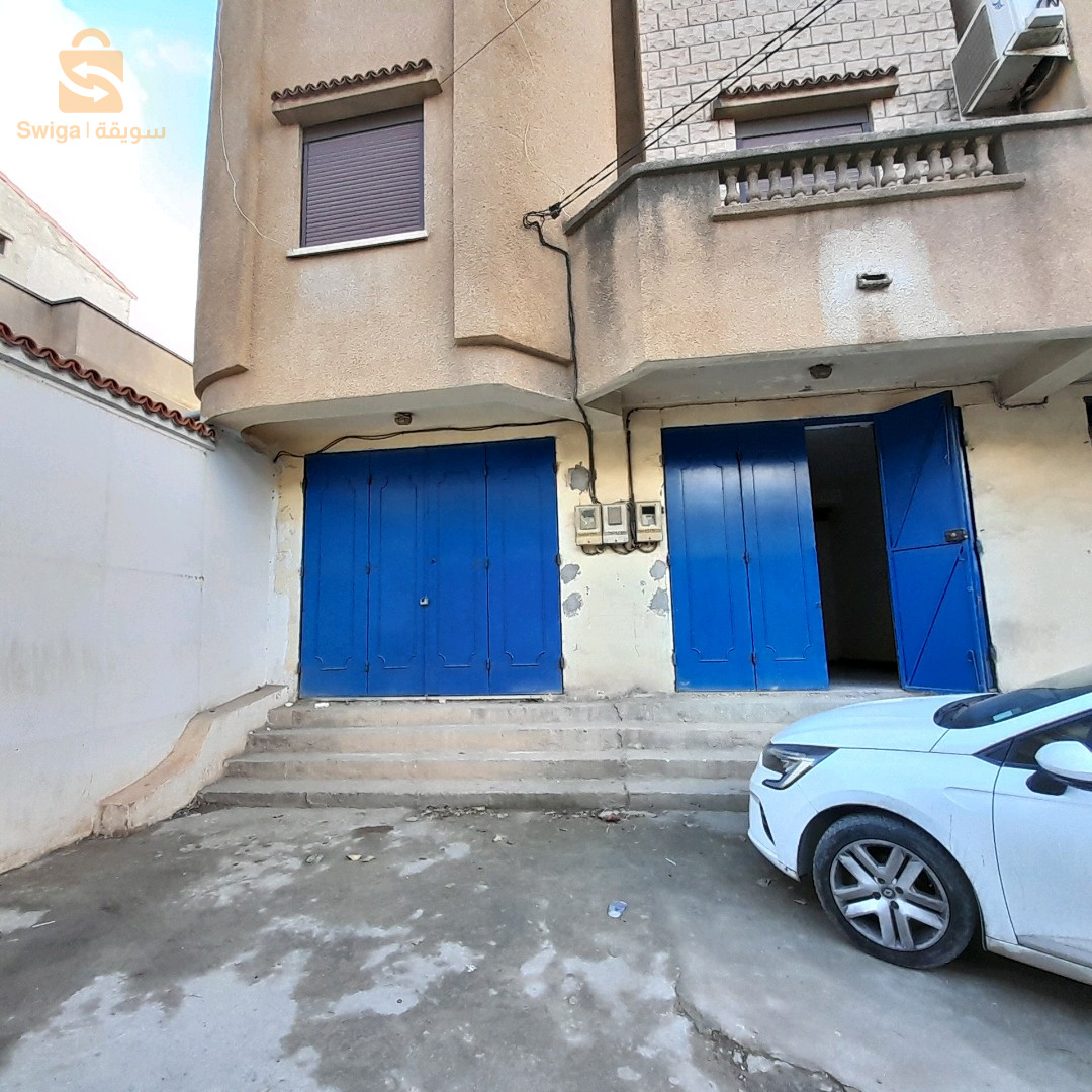 محل تجاري درارية في منطقة استراتيجية