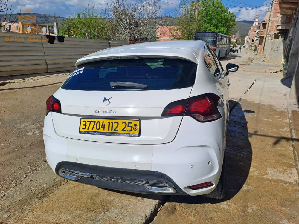 ستروين DS4 2012 25 قسنطينة