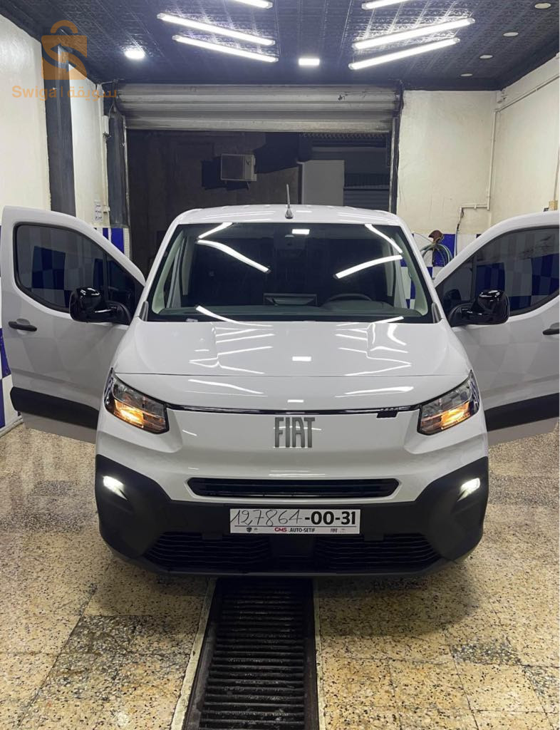 فيات Doblo 2024 32 البيض