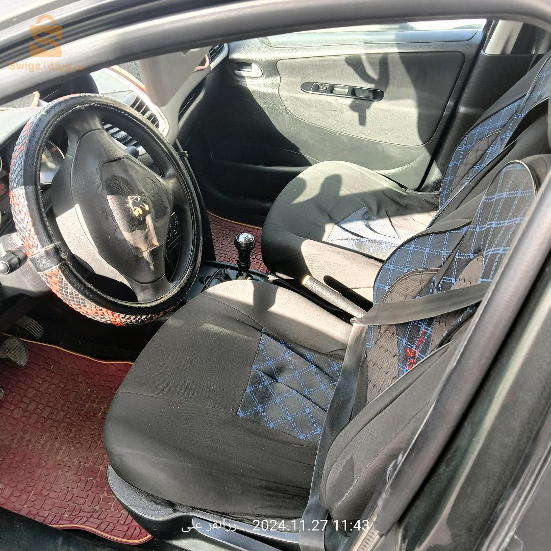 Peugeot 207 2008 5 BATNA