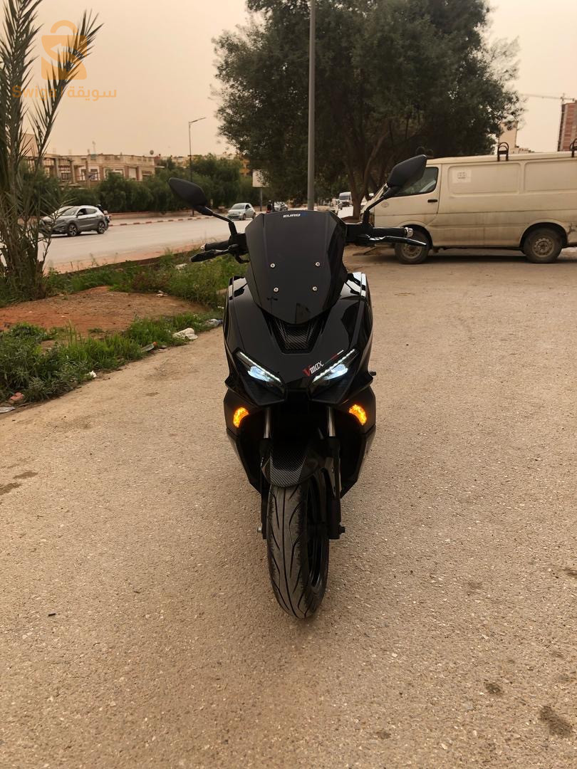 VMS V max black Carbon a vendre (neuf)