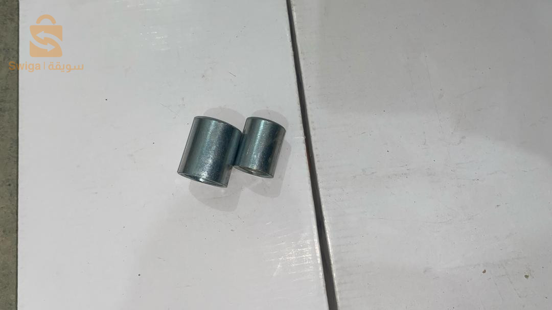 عقاقير و خردوات و حديد