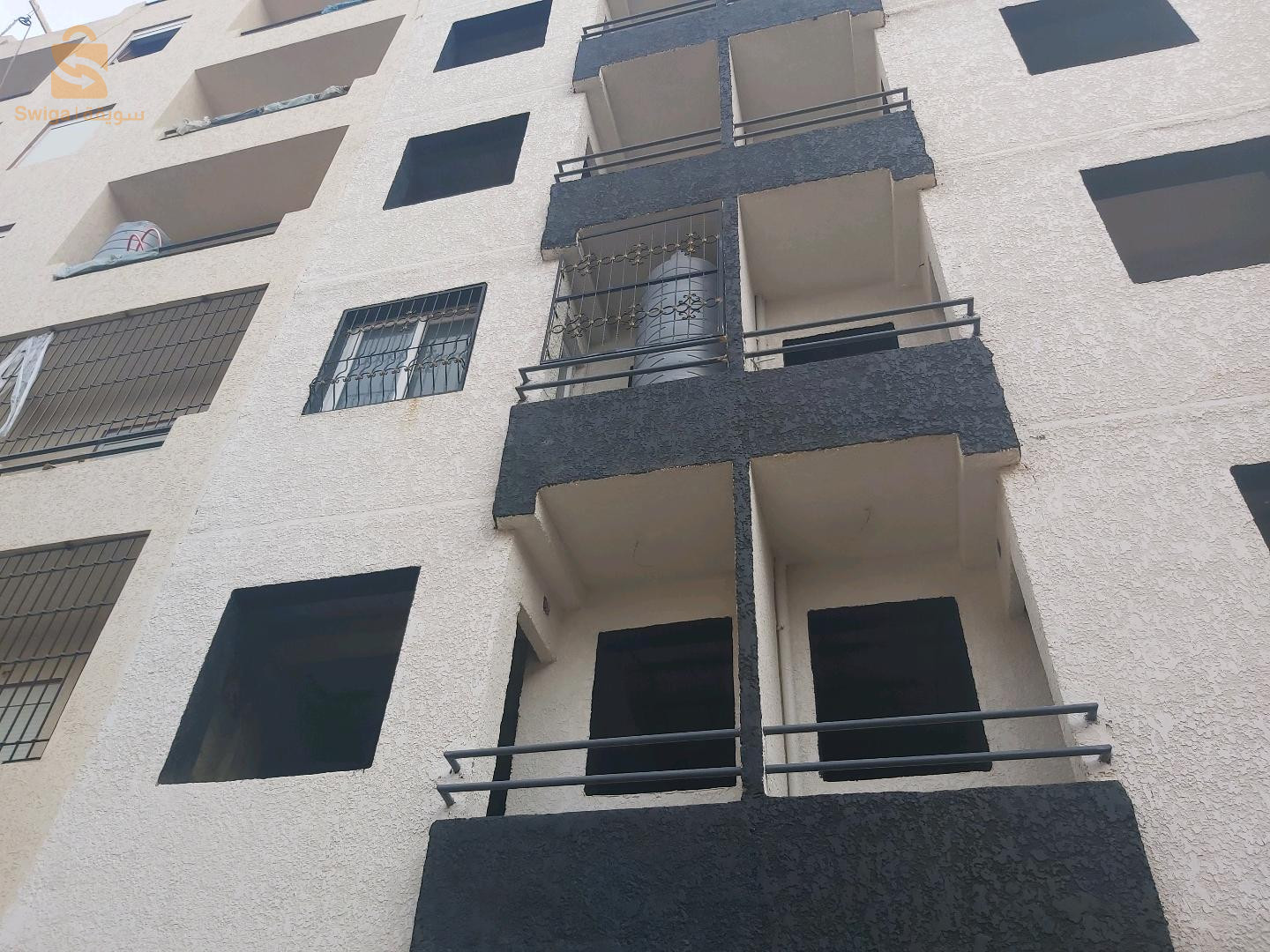 f3 2ème étage roche noir jijel