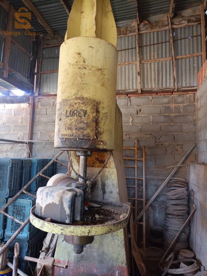 ماكنة صنع قنوات الصرف الصحي