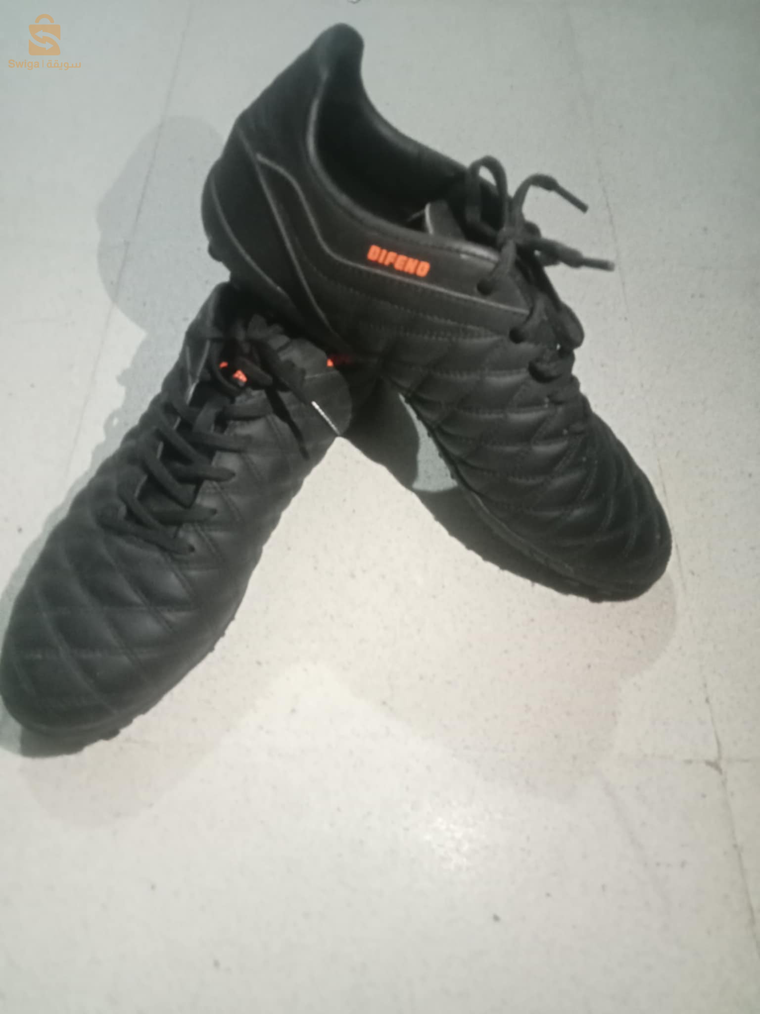 حذاء رياضي (سوليي soulier)
