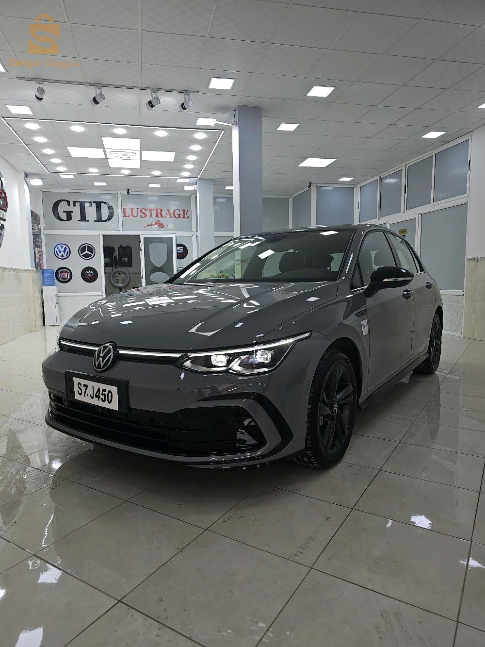 Volkswagen Golf 2024 5 BATNA