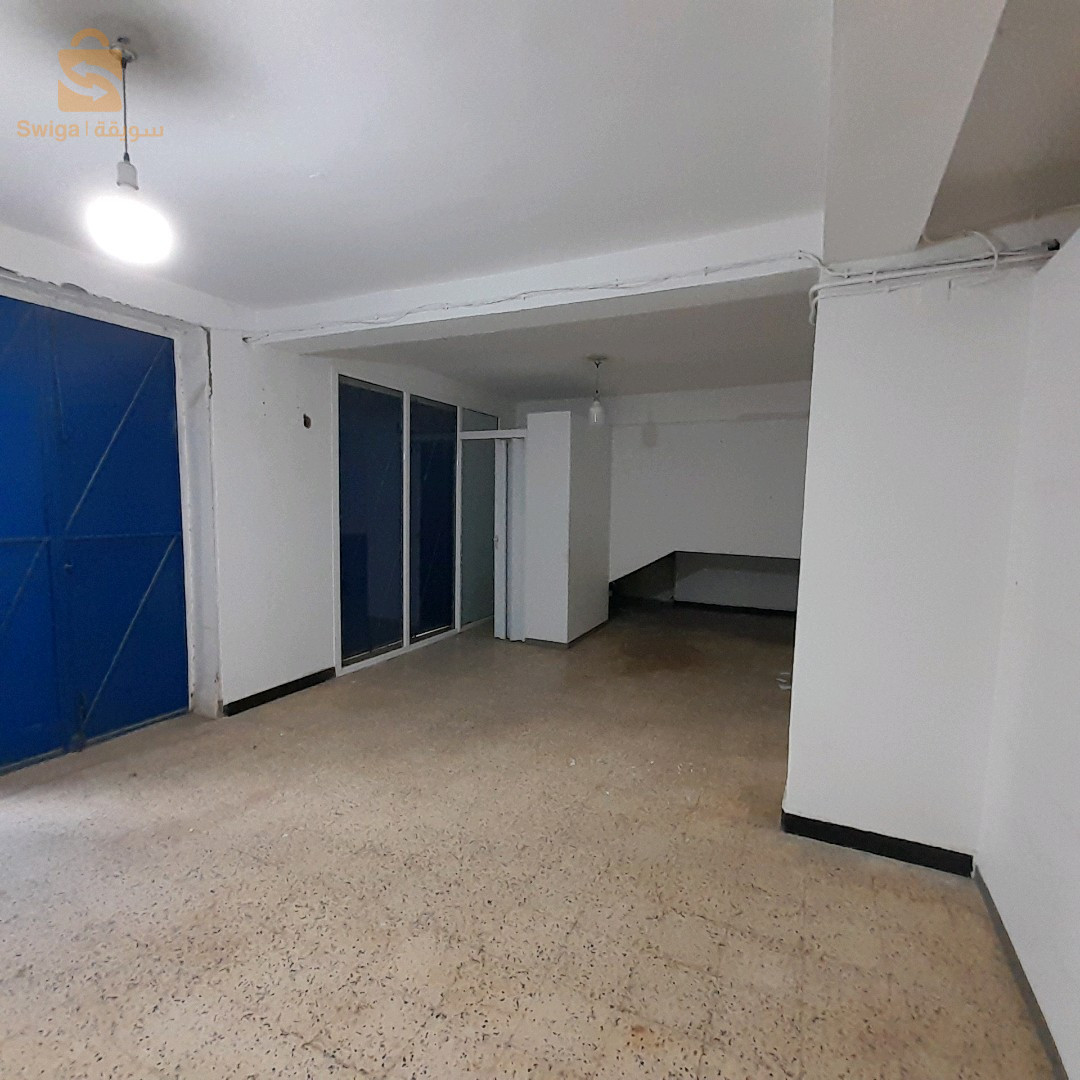 محل تجاري درارية في منطقة استراتيجية