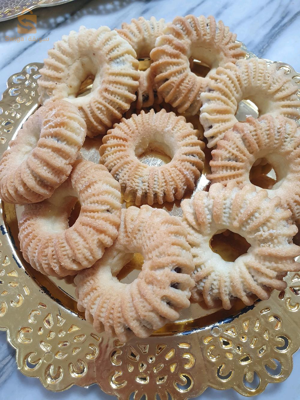 بيع حلويات تقليدية وعصرية