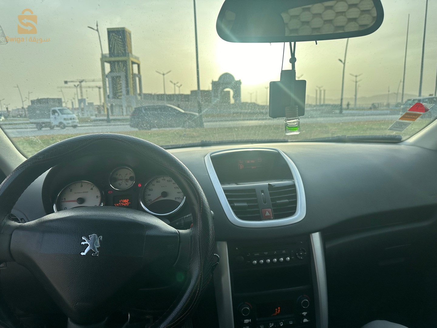 Peugeot 207 2012 7 BISKRA