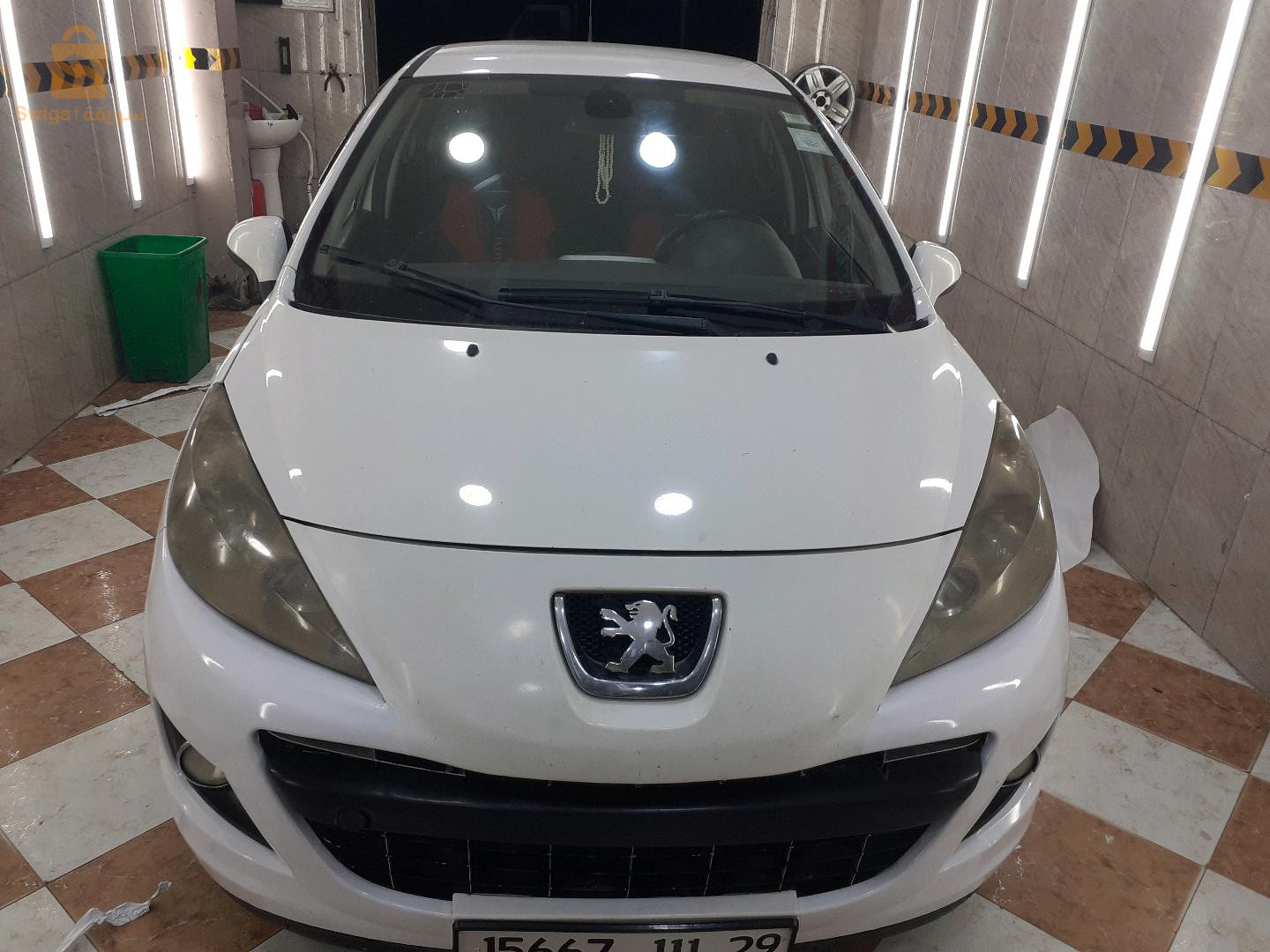 Peugeot 207 2011 29 MASCARA