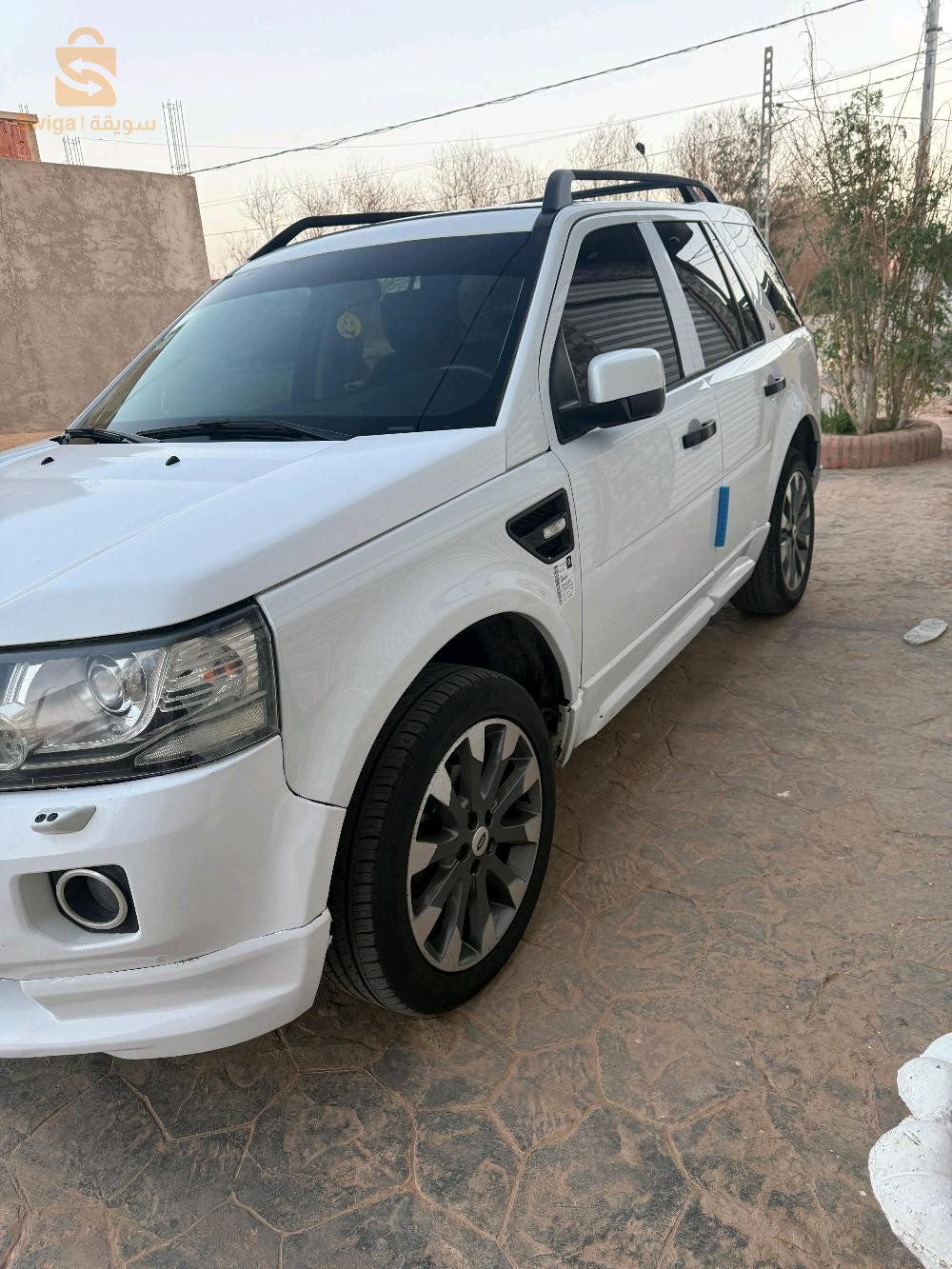 لاندروفر Freelander 2014 1  ادرار