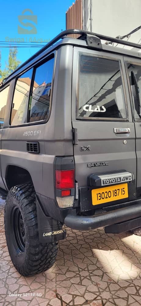 تويوتا Land Cruiser 1987 15 تيزيوزو