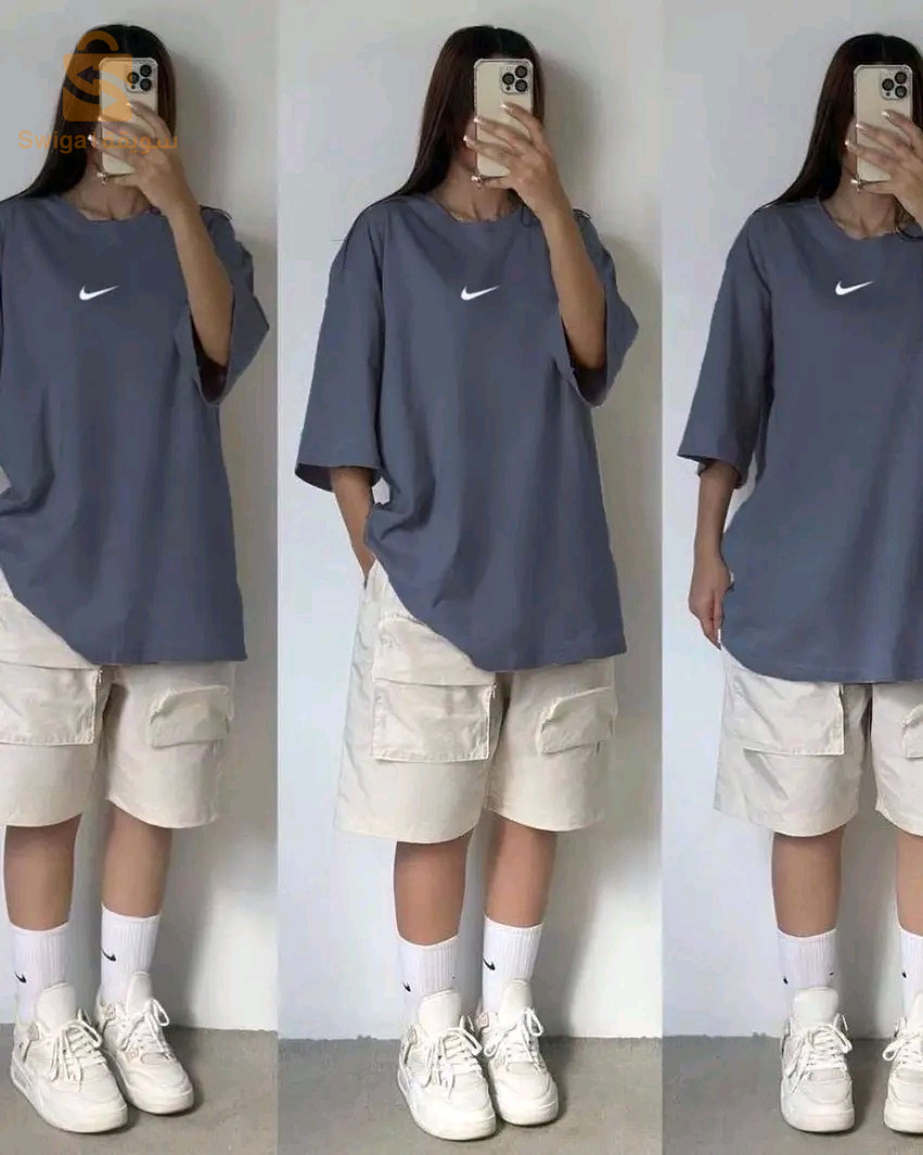 T-shirt nike oversize