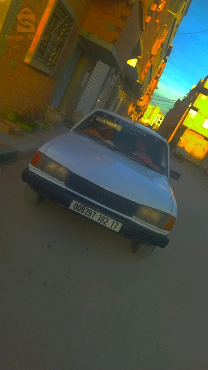 بيجو 305 1982 17 الجلفة