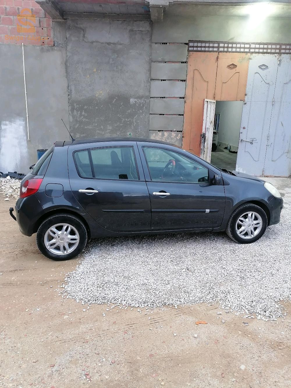 Renault Clio 3 2009 40 KHENCHELA