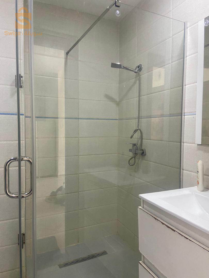 à louer une appartement T2 akid lotfi Oran résidence le wencharis oran
