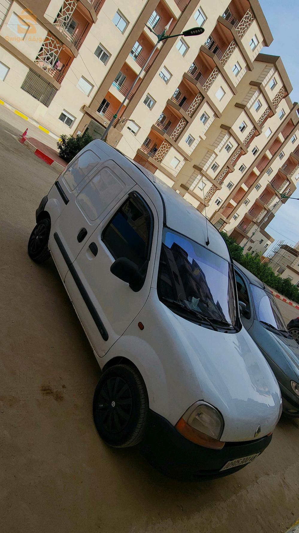 رينو Kangoo 2000 48 غليزان
