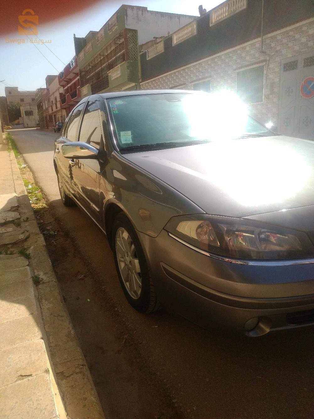 رينو Laguna 2001 27 مستغانم