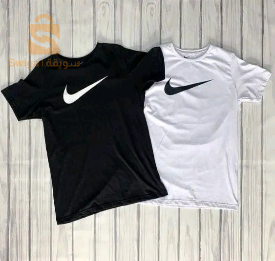 T-shirt nike