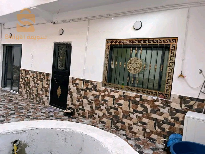 Villa 204 mètre equipé SITUÉ fel Kerma Oran en face La nouvelle piscine