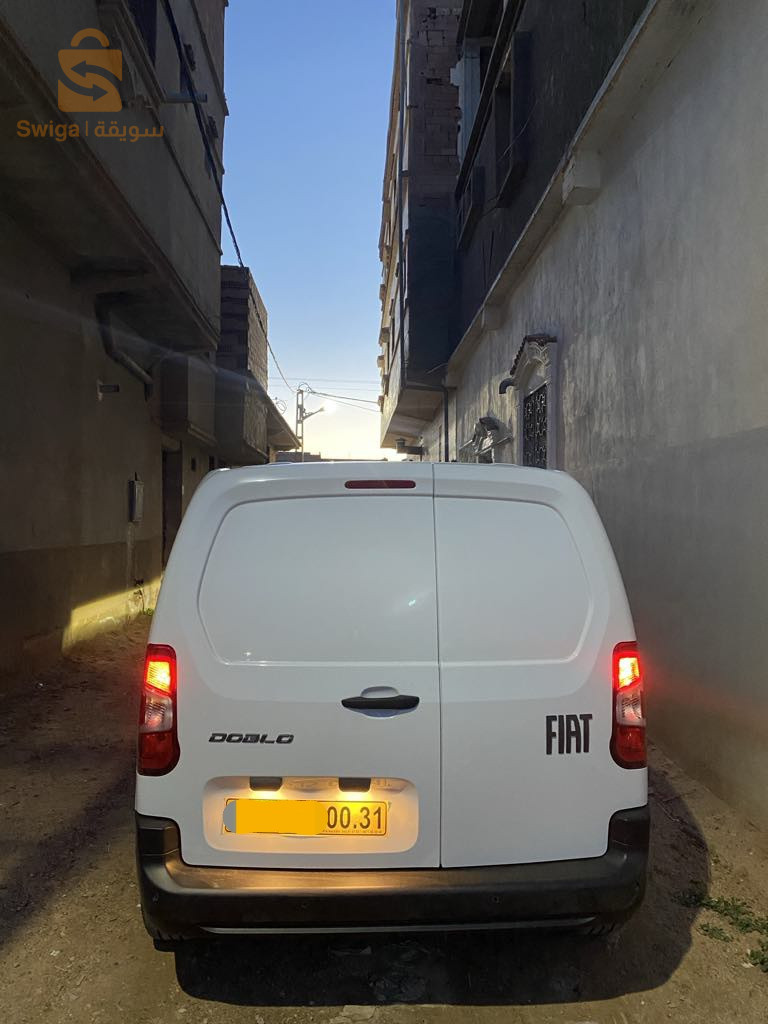 فيات Doblo 2024 32 البيض