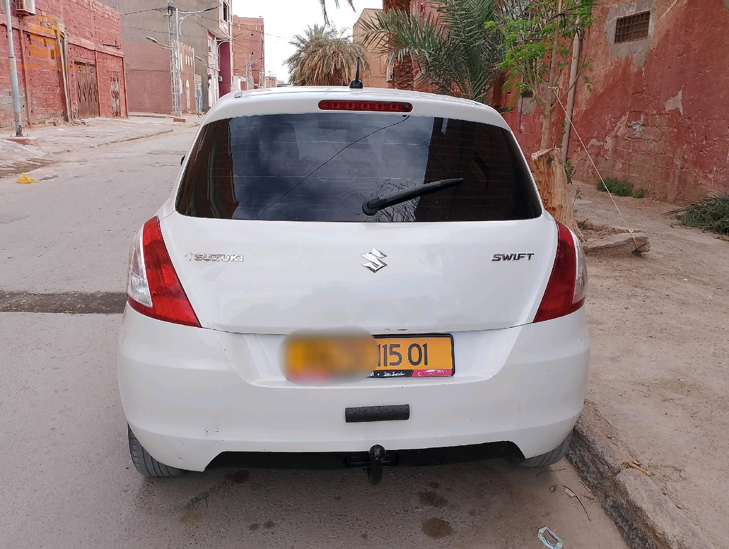 سوزوكي Swift 2015 1  ادرار