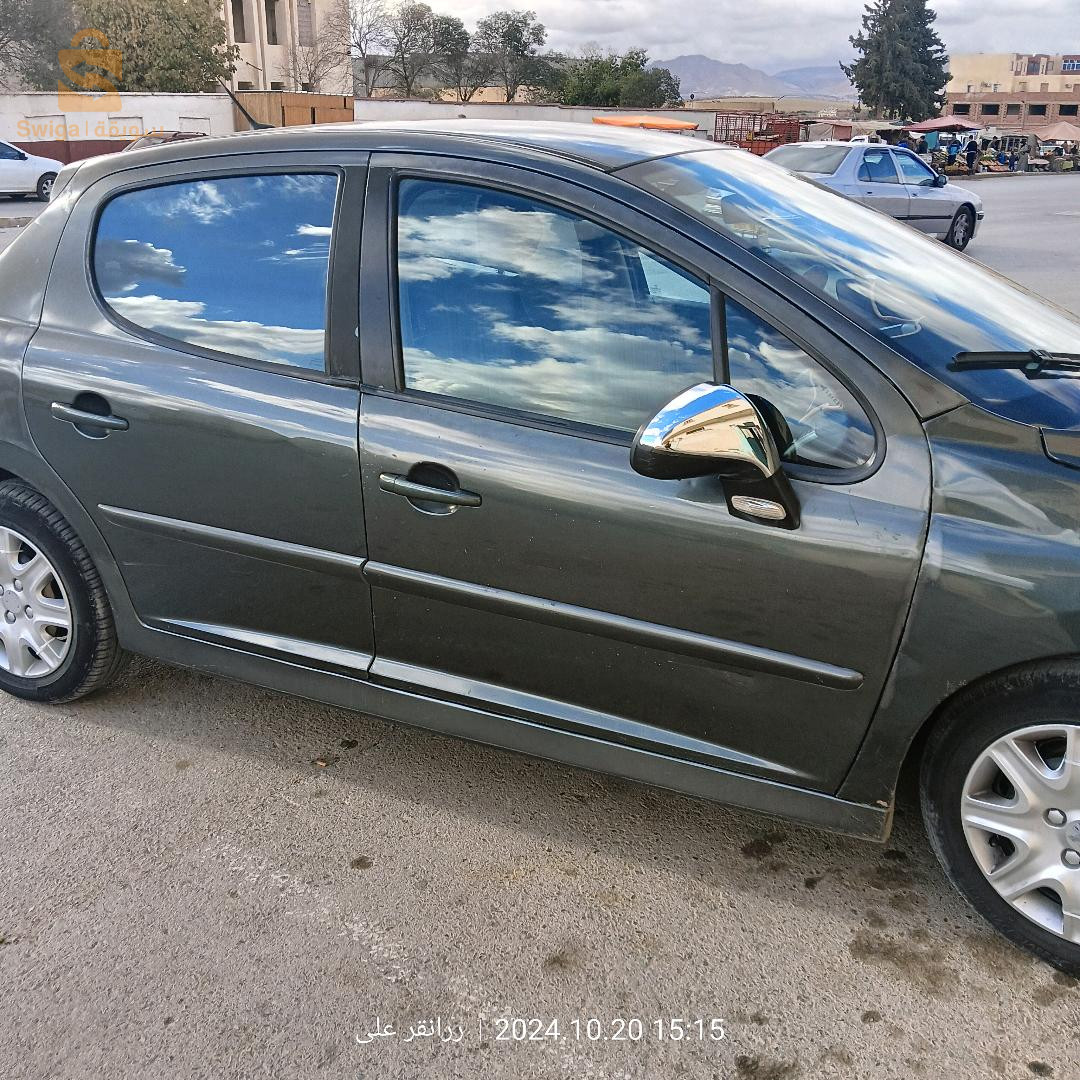 بيجو 207 2008 5 باتنة