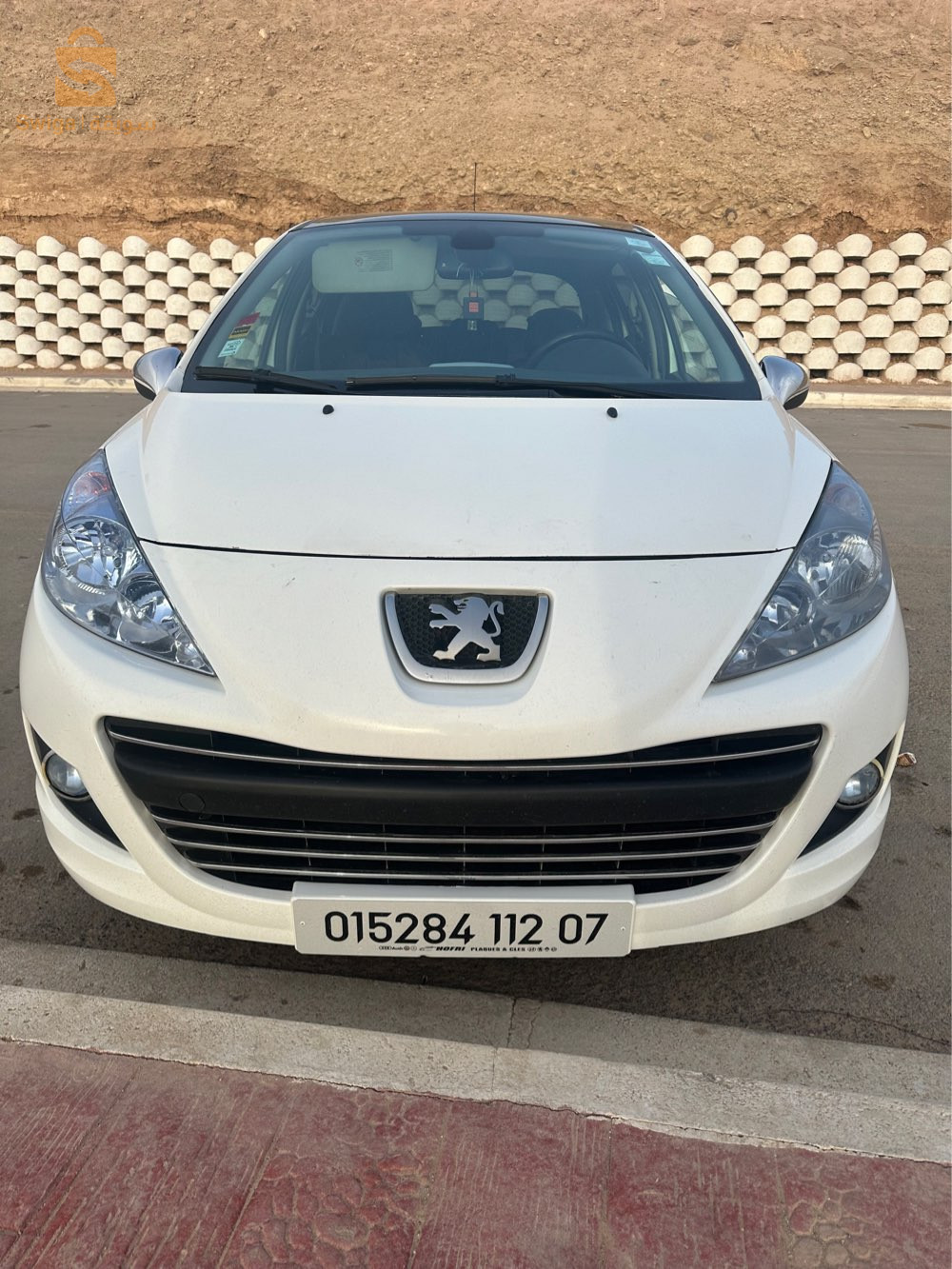 Peugeot 207 2012 7 BISKRA