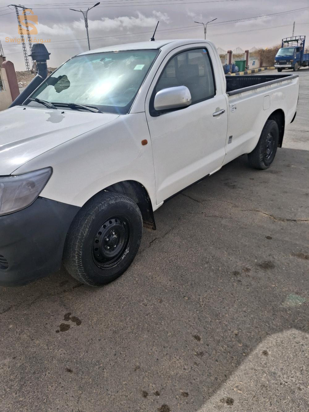 تويوتا Hilux 2015 1  ادرار