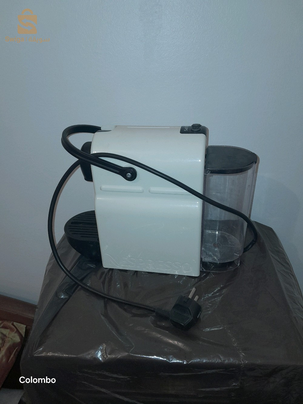 كوفر فور جديد دوبلفي +  جهاز ألكتروني لقياس ضغط الدم والقلب + كافتيرية جديد دوبلفي  + زوج أضواء دورجين تاع سيارة جاك جي 3كلاسيك سنة 2013  زوج تاع ليفار و زوج تاع ليسطوب اريار دورجين مستعملين في حالة جيدة + كروزيون تاع جاك 3