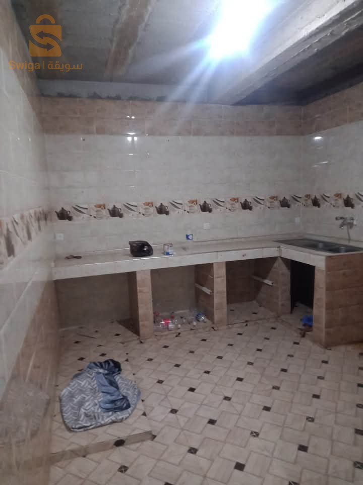 مسكن للبيع بكيرة العليا