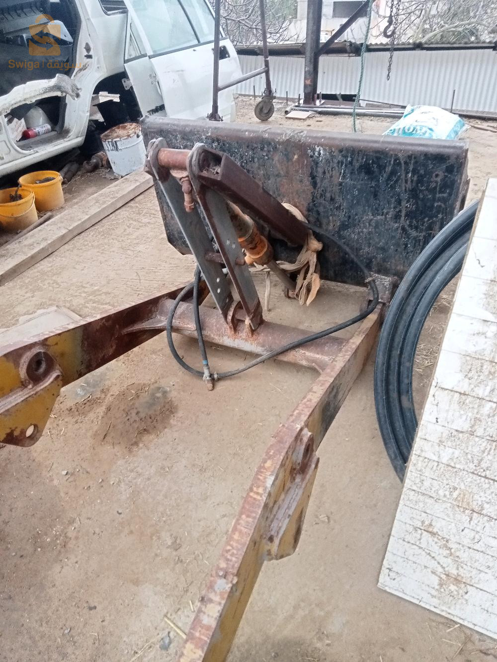 شني  
0670250102 Caterpillar