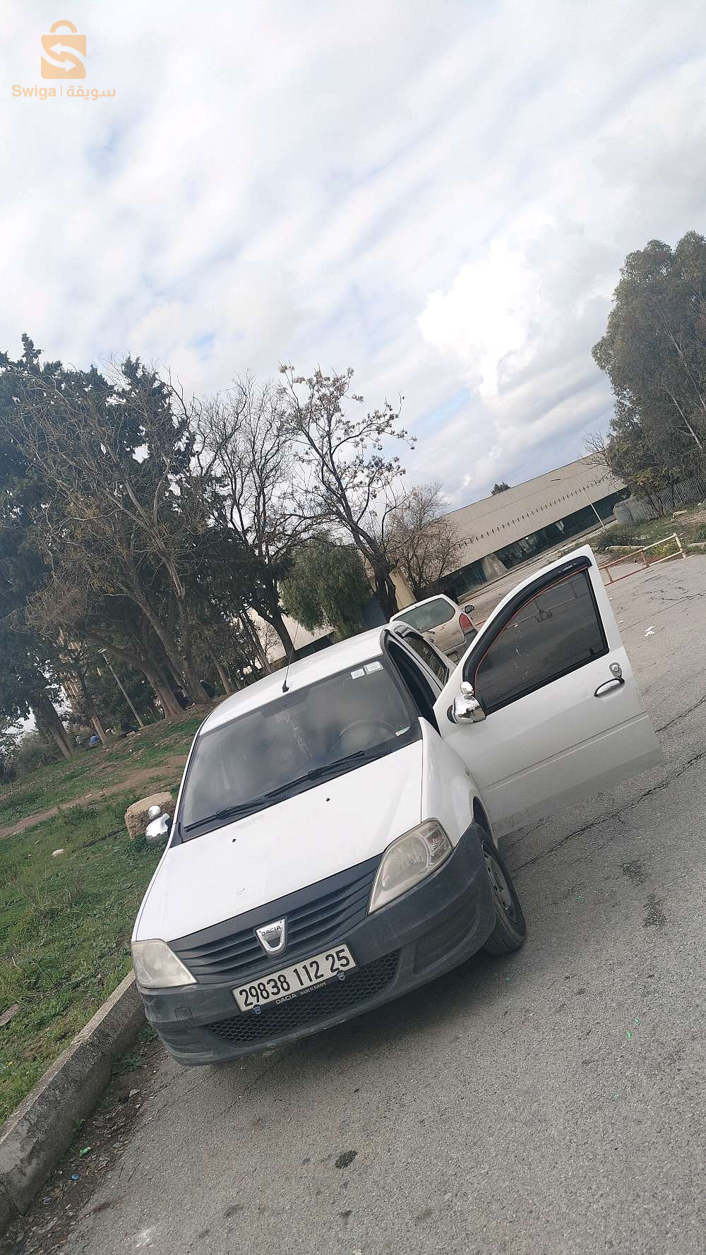 Dacia Logan 2012 25 CONSTANTINE