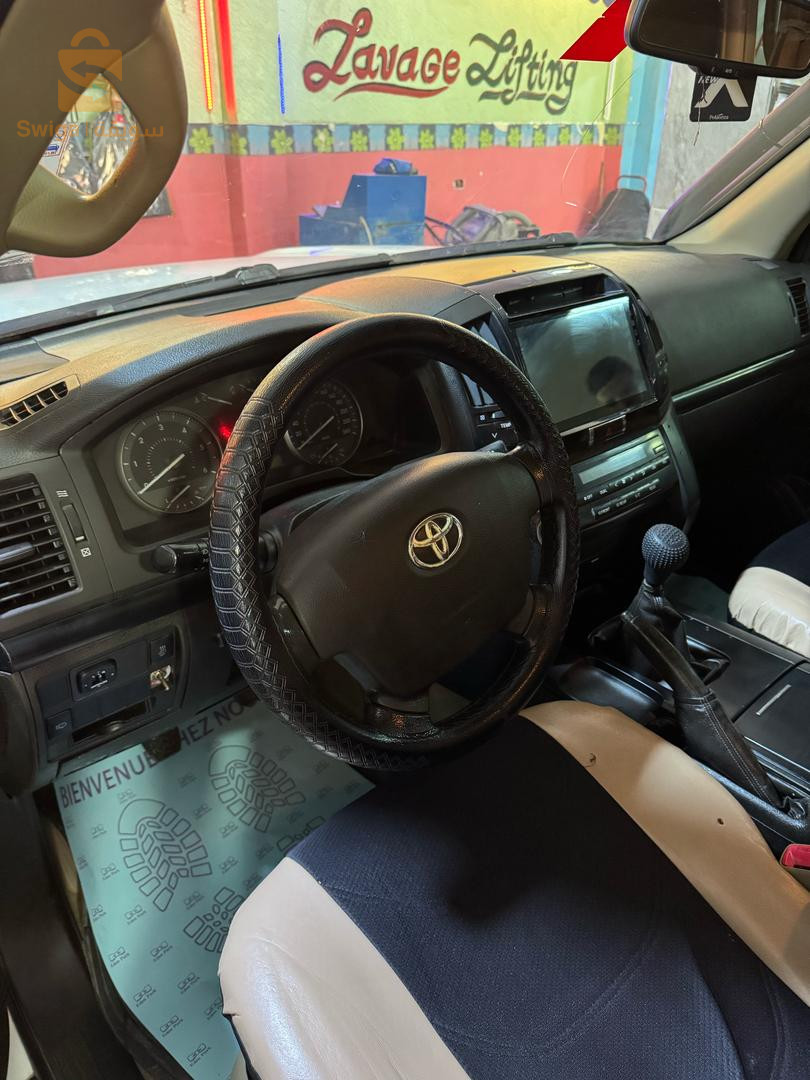 Toyota Land Cruiser 2010 12 TEBESSA