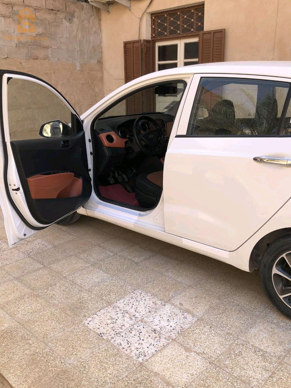 Hyundai i10 2018 4 OUM EL BOUAGHI
