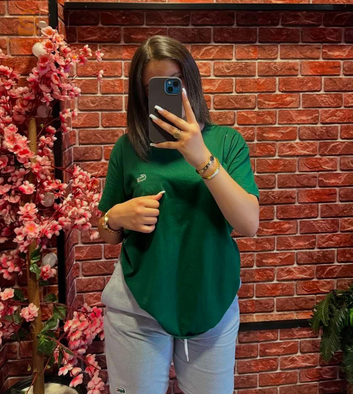 ensemble femme ( short ) Lacoste 🐊
100% coton 
🇹🇷🇹🇷🇹🇷🇹🇷🇹🇷🇹🇷🇹🇷🇹🇷🇹🇷