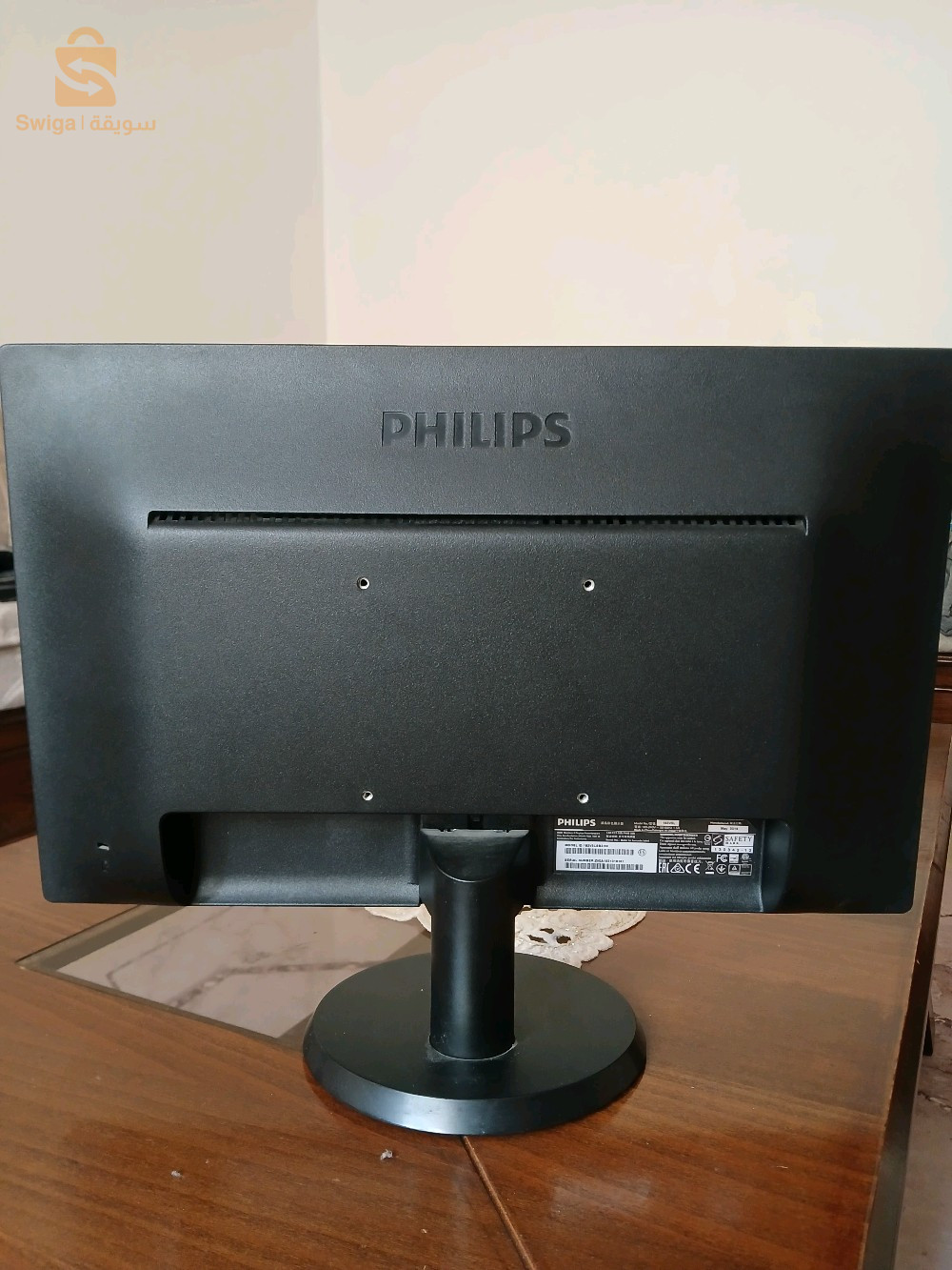 Bonjour je mets en vente un pc neuve complet composé de :
-/Un écran Philips 
-/un clavier Capsys 
-/une souris Capsys 

-/Unité (central)
/Windows 10 
/4Ram 
/2 usb a l'avant 
/6usb à l'arrière 
/1Port HDM
/1Port VGA
/1 entré câble wifi
Si quelqu'un est intéressé il me appel 0558267862
Ou 0555022449 .