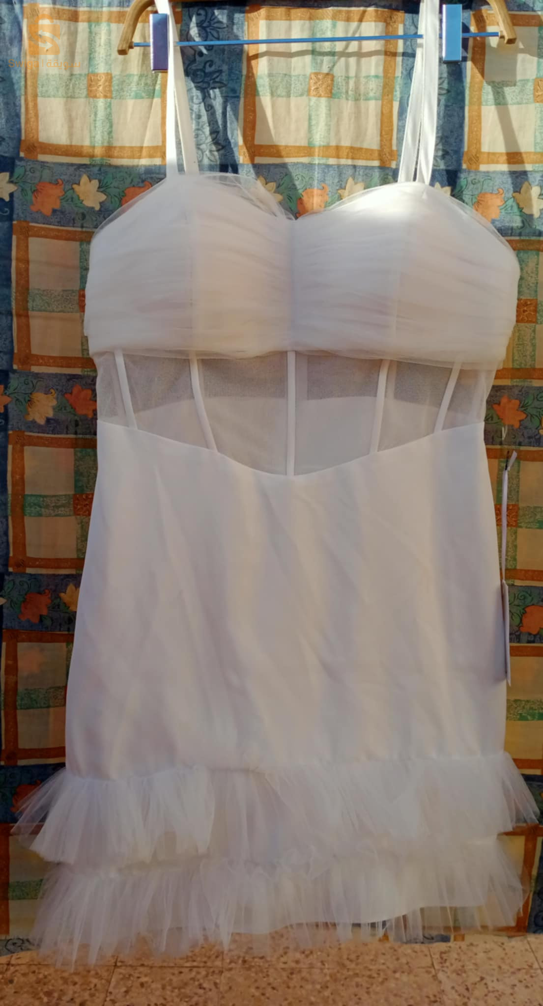 robe d'entrée blanche moderne