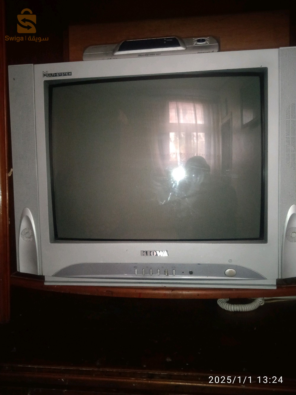 تلفاز في حالة جيدة غير مفتوح العلامة Kiowa Made in Japon 0553.78.99.45