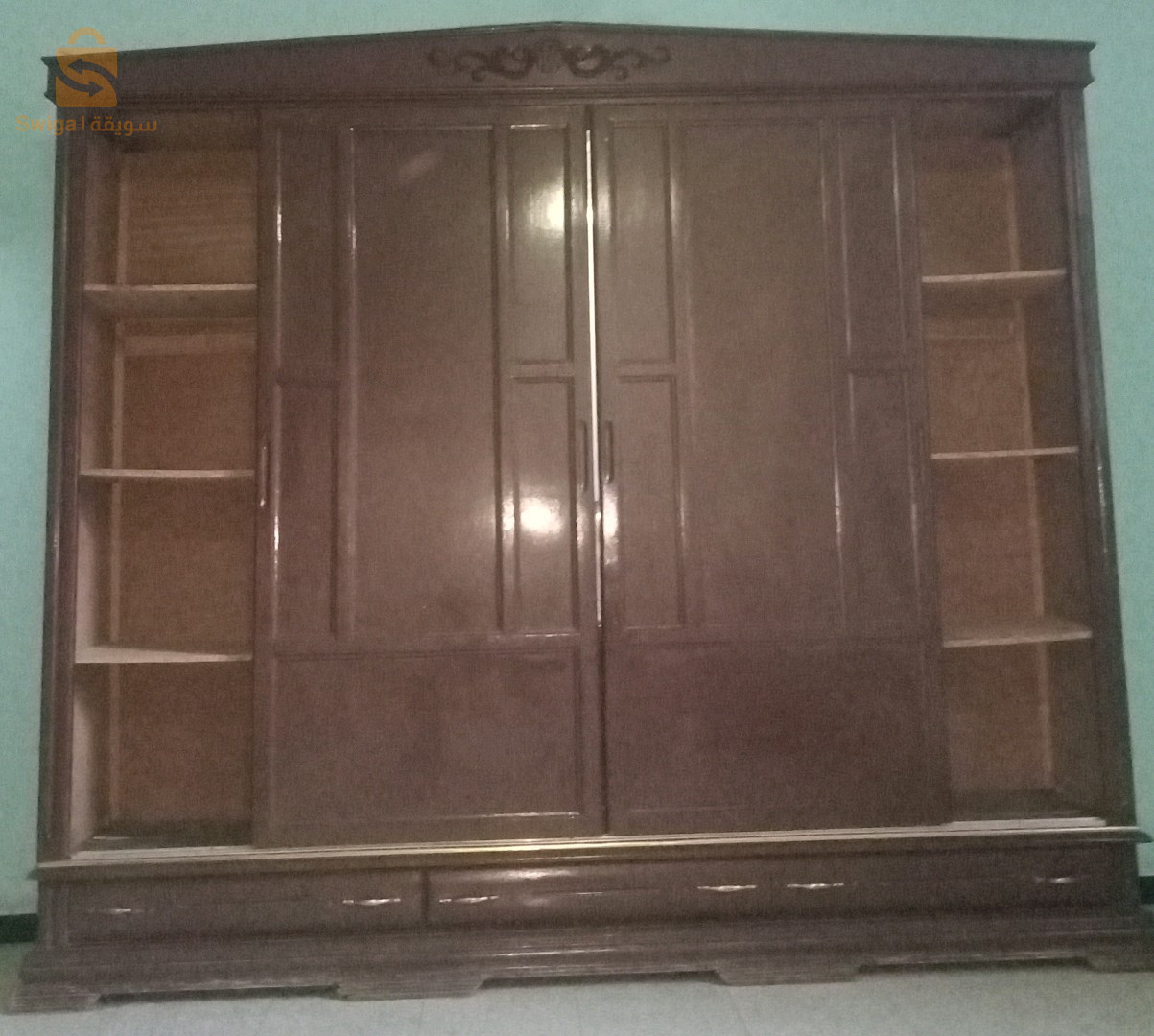 غرفة نوم للبيع