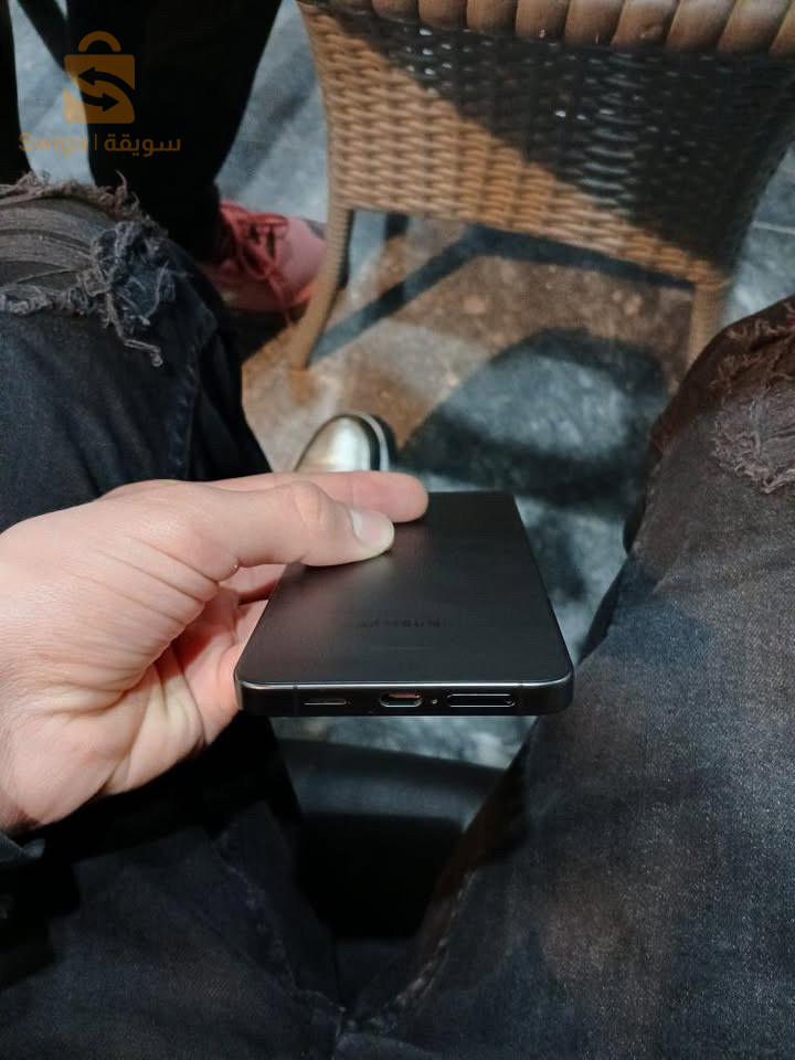 S24 plus
8 gen 3
12/512
1sim