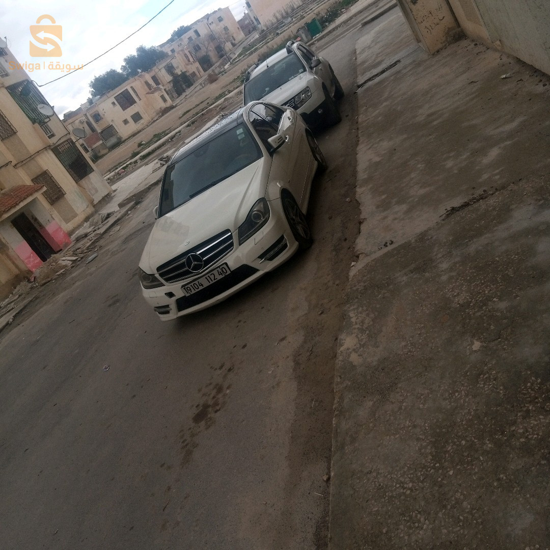 Mercedes 200 - 300 40 KHENCHELA