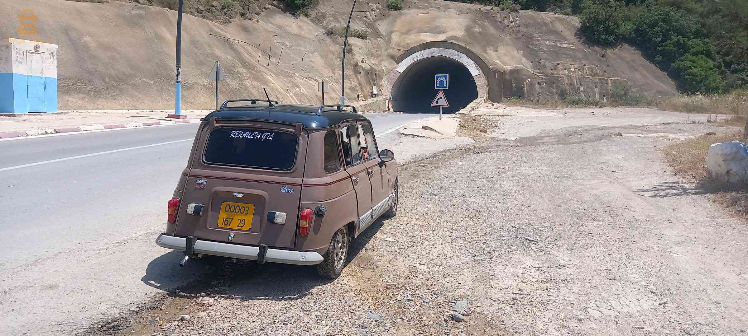 رينو R 4 1967 16 الجزائر