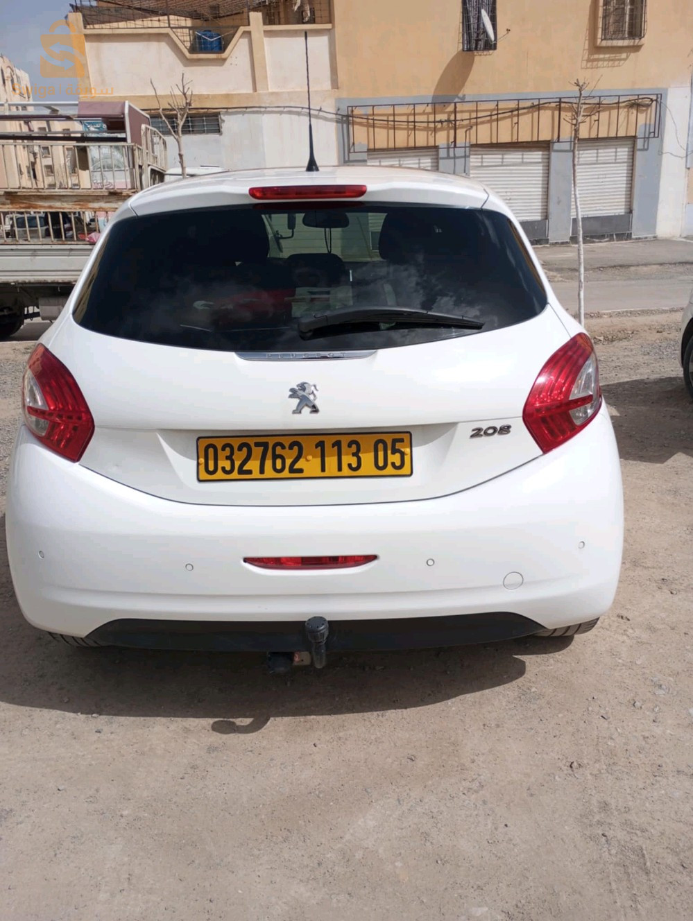 بيجو 208 2013 5 باتنة