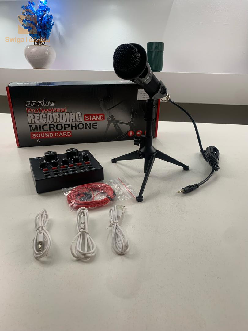 V8 Externe Live Carte Son avec Microphone Set – بطاقة صوت مع ميكروفون للتسجيلات الصوتية